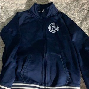 Zip up light jacket from pink